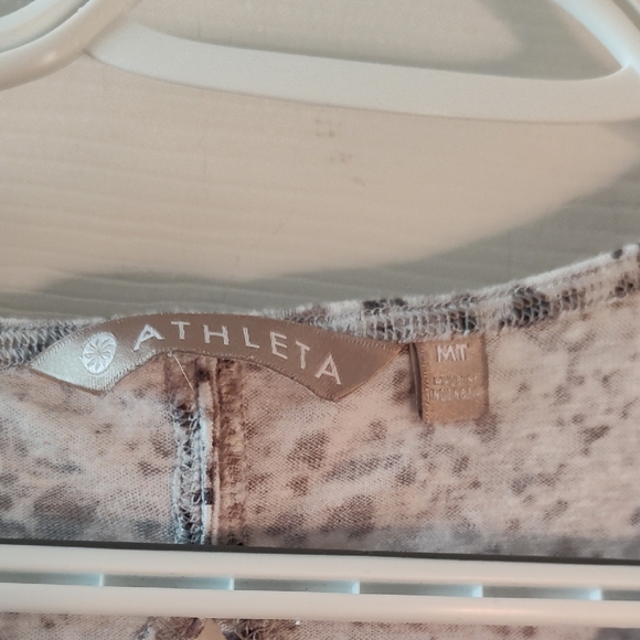 Athleta Silver Sleeveless Cut Out Tank Top MT - Picture 2 of 4